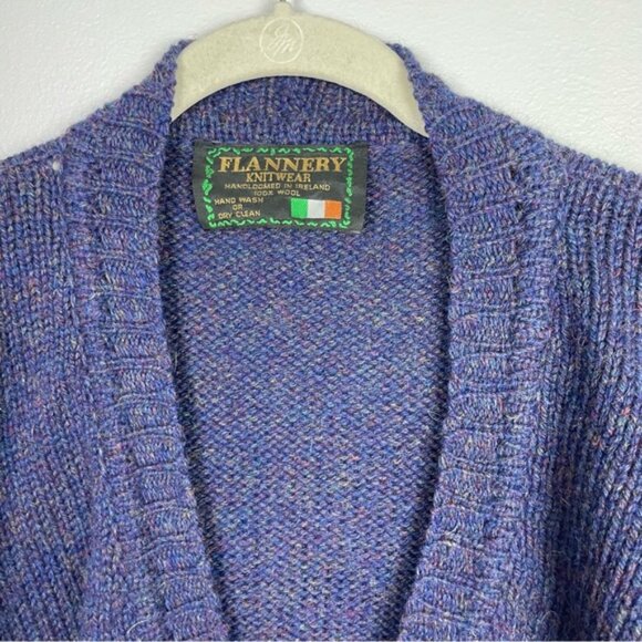 Vintage Flannery Blue‎ Ireland 100% Wool V-Neck Cardigan Sweater - Picture 2 of 11